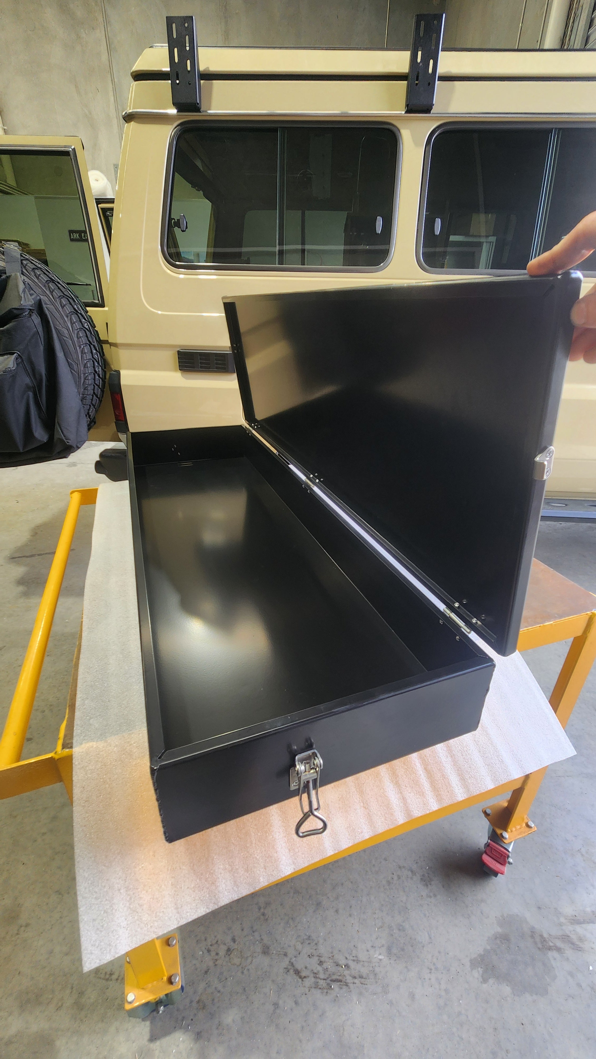 Troopy 5 seater Battery box / Lockable Storage box
