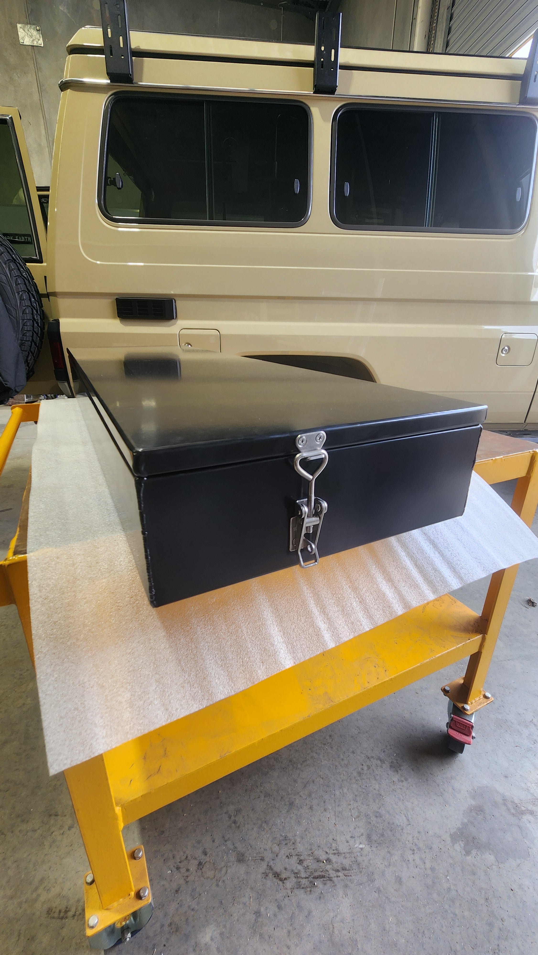 Troopy 5 seater Battery box / Lockable Storage box