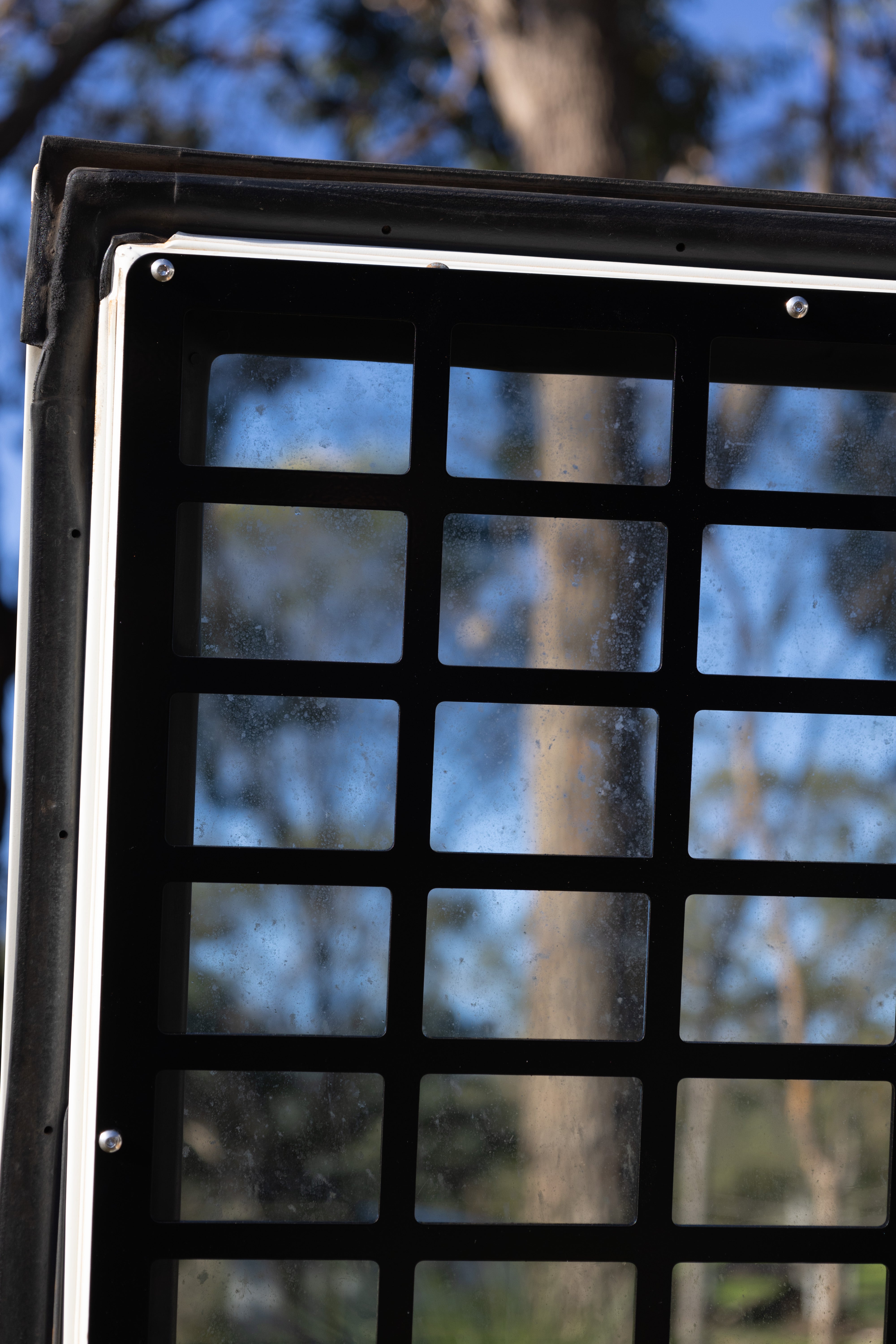Troopcarrier rear door Molle panels